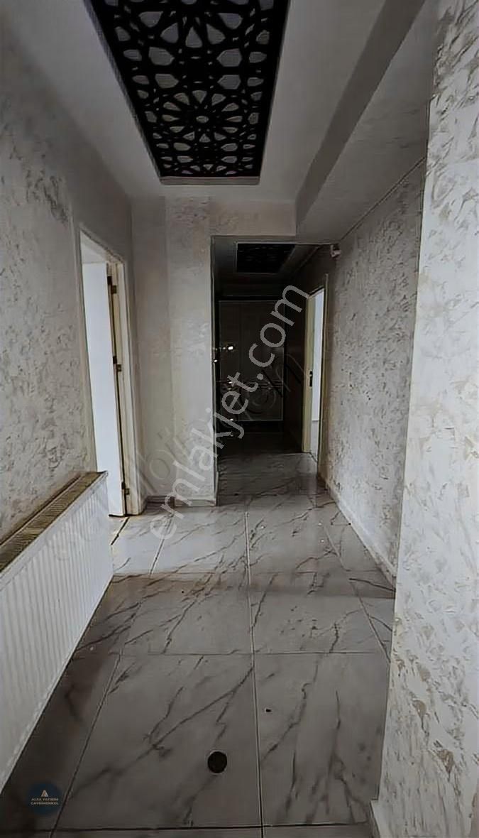 Yenimahallede 3+1 Kapalı Mutfak 117 M² Satılık Fırsat Daire - Görsel 16