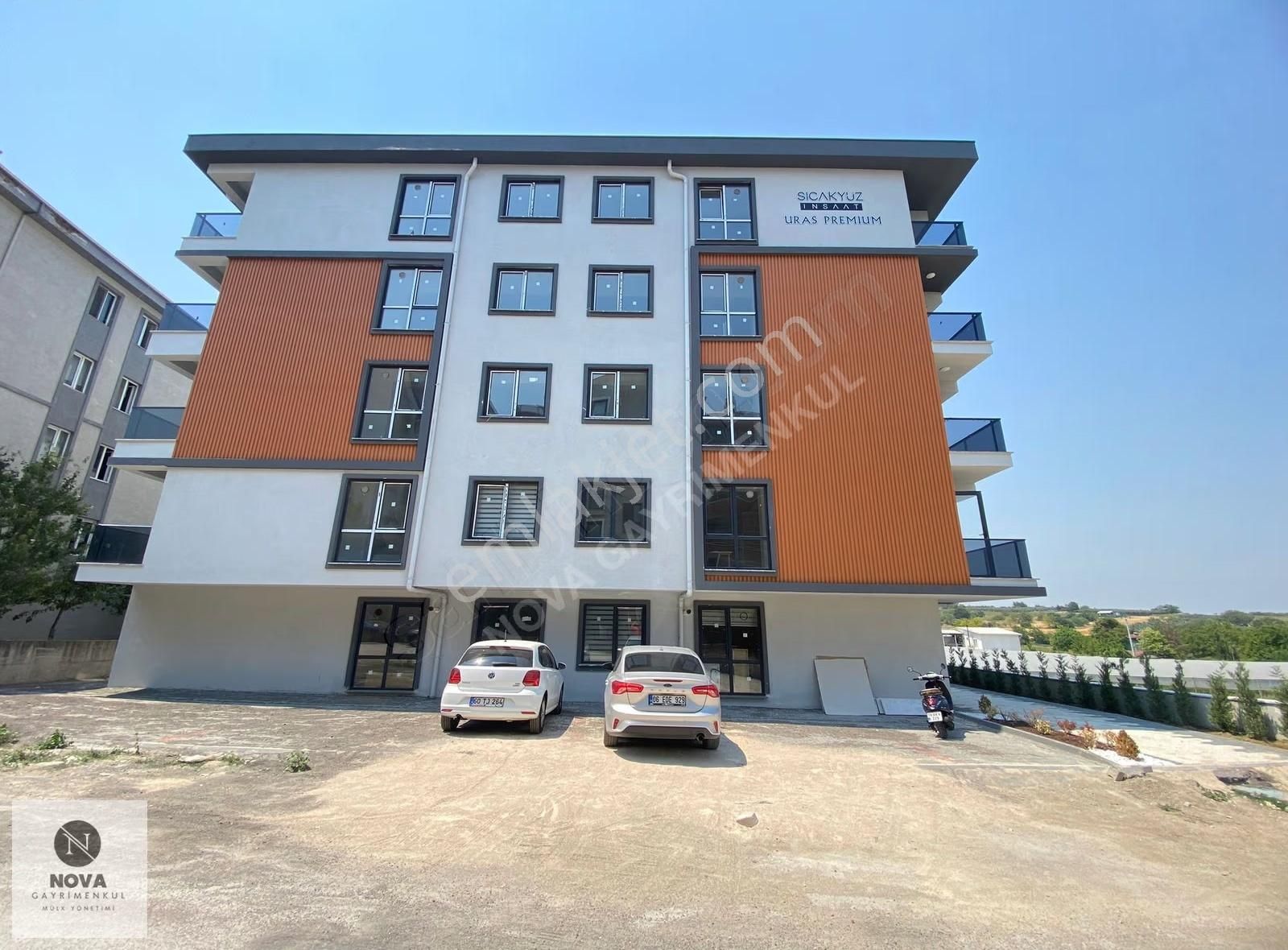 Nova'dan Görükle Merkez'de Site İçi Sıfır 2+1 Eşyalı Kiralık