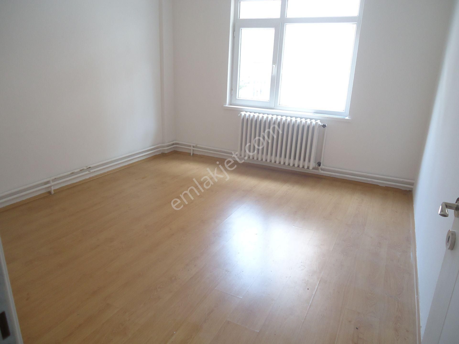 Aydınlıkevlerde Full Yapılı 3+1 Satılık Daire Gizem Emlaktan - Görsel 18