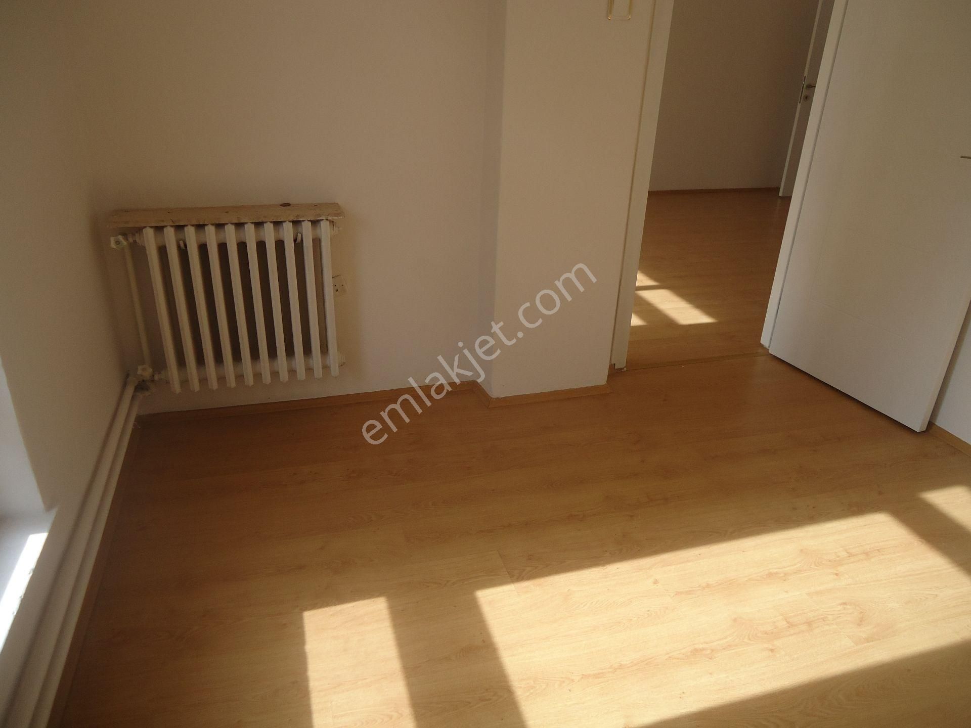 Aydınlıkevlerde Full Yapılı 3+1 Satılık Daire Gizem Emlaktan - Görsel 4