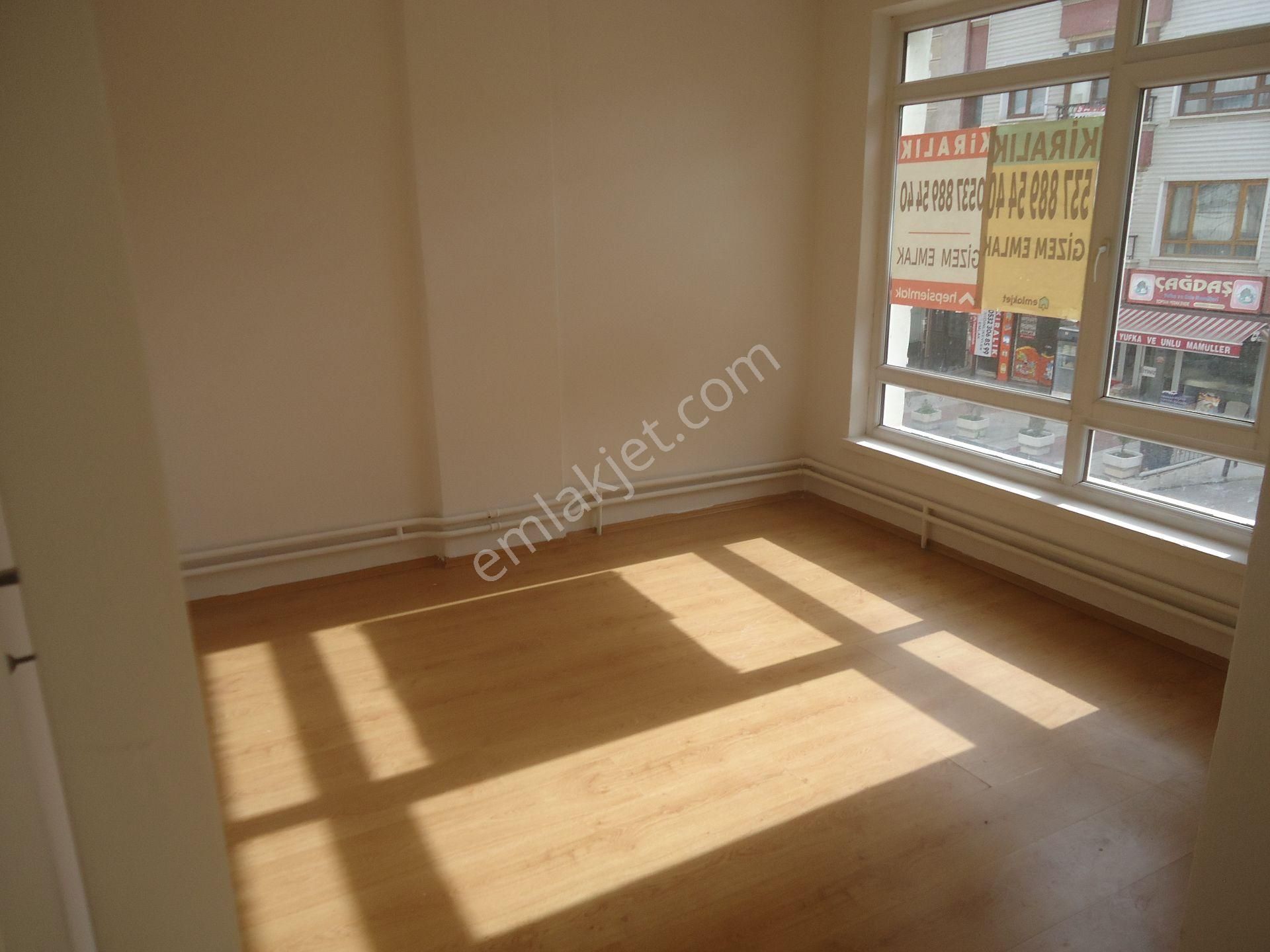 Aydınlıkevlerde Full Yapılı 3+1 Satılık Daire Gizem Emlaktan - Görsel 3