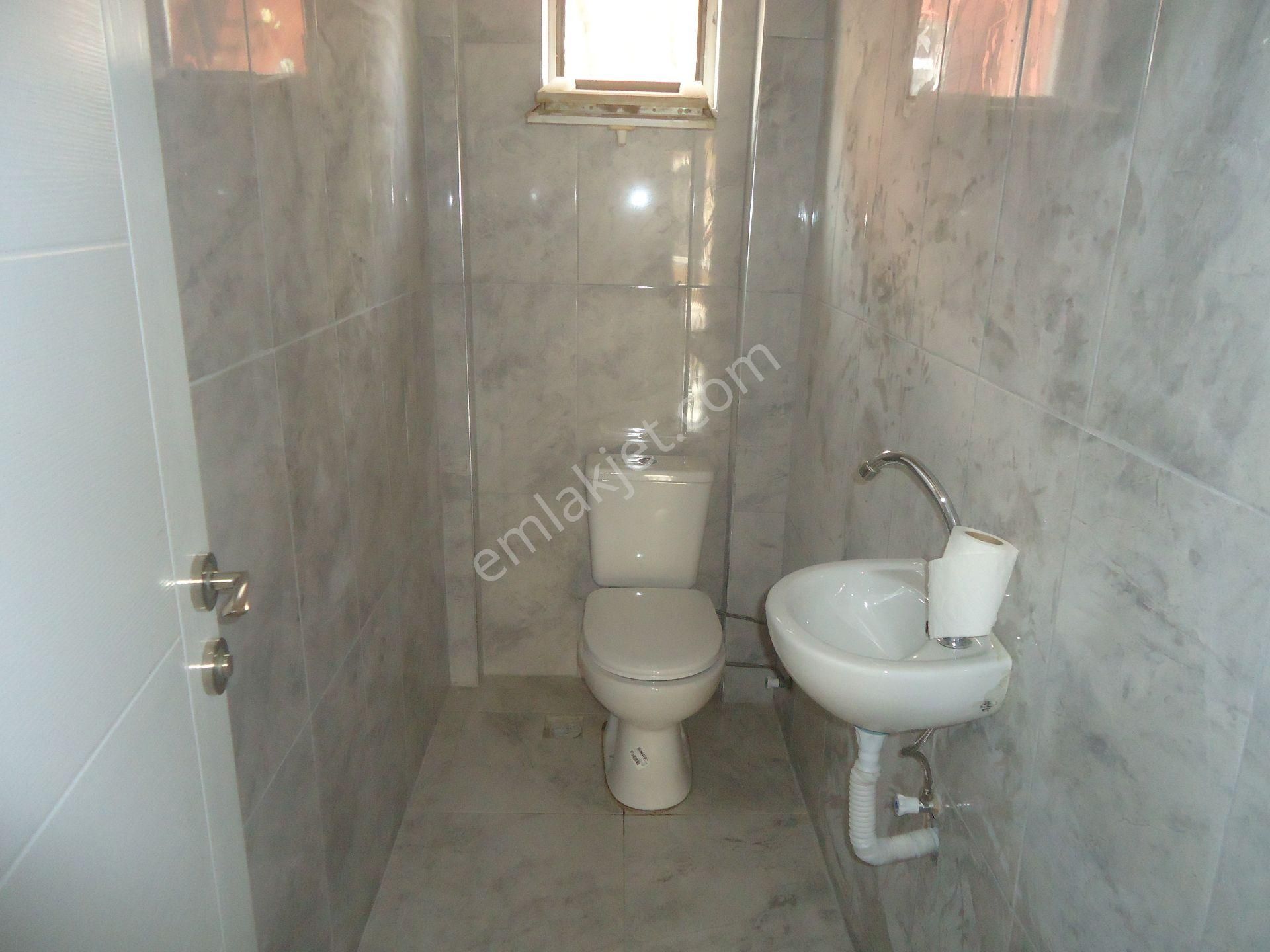 Aydınlıkevlerde Full Yapılı 3+1 Satılık Daire Gizem Emlaktan - Görsel 27