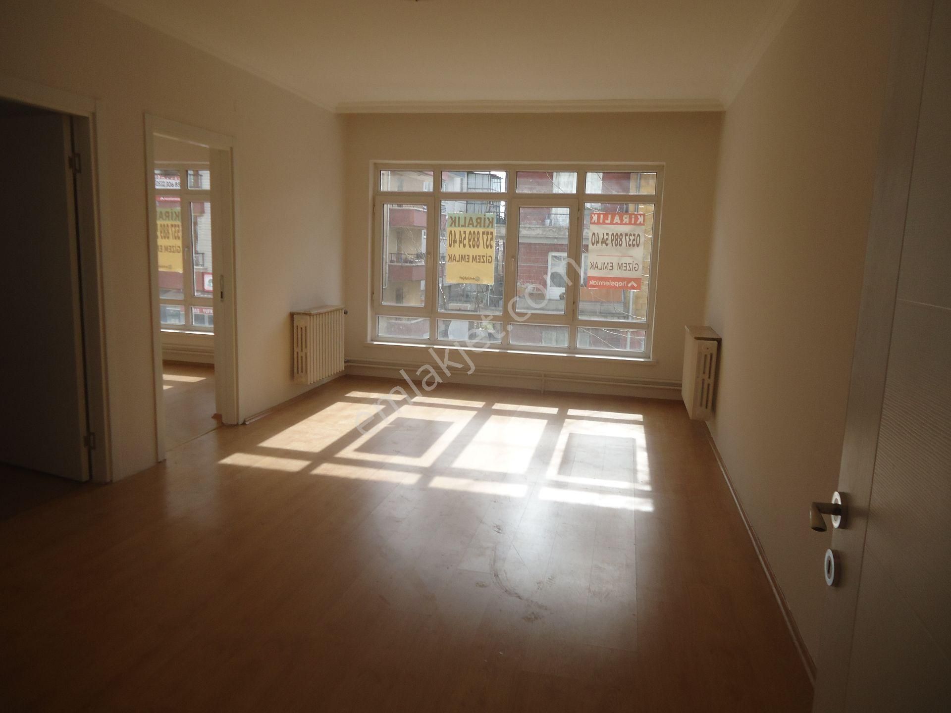 Aydınlıkevlerde Full Yapılı 3+1 Satılık Daire Gizem Emlaktan