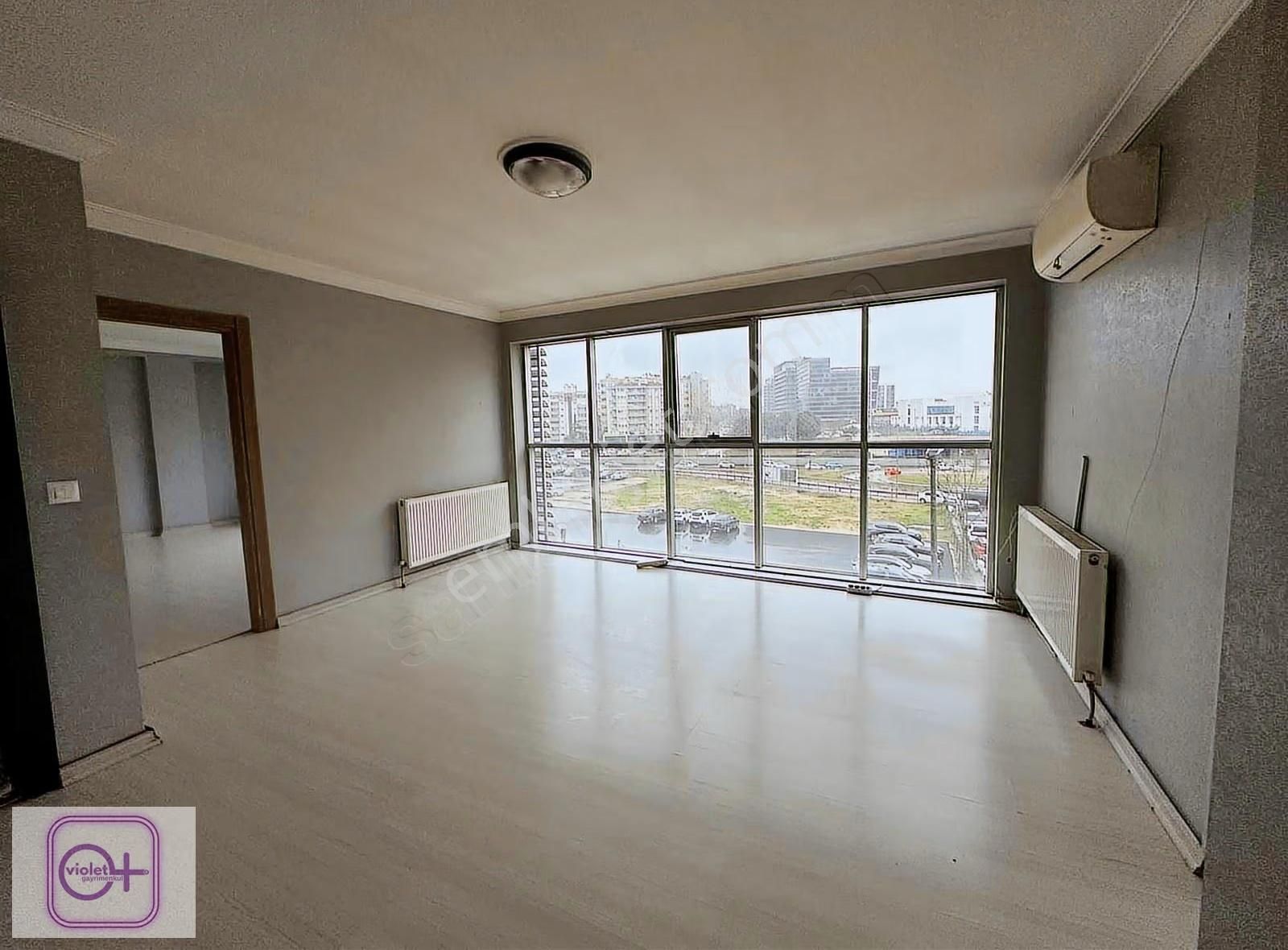 Violetten Yıldırım Cd Ve İzmir Yolu Cepheli Kiralık Büro Ve Ofis