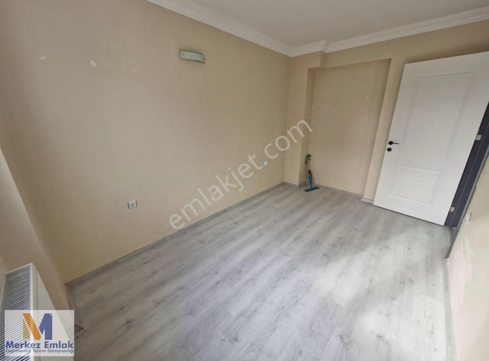 Merkez'den Gazipaşa'da 2+1 Mutfak Ayrı Doğalgazlı Kiralık Daire - Görsel 8