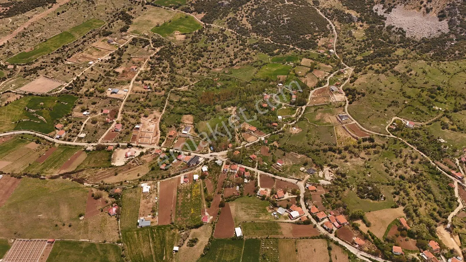 Seydikemer Seki Temel Mah. 3138 Mt Köyiçi Resmi 250 Mt2 İmarlıdır. - Görsel 3