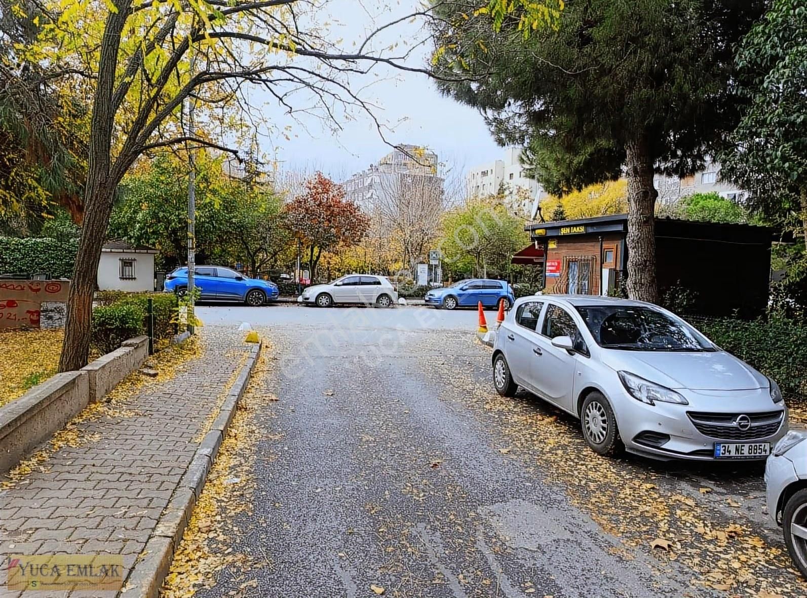 Yuca Emlak Kozyatağı Belediye Bloklarında Temiz Mobilyalı 2+1 - Görsel 34