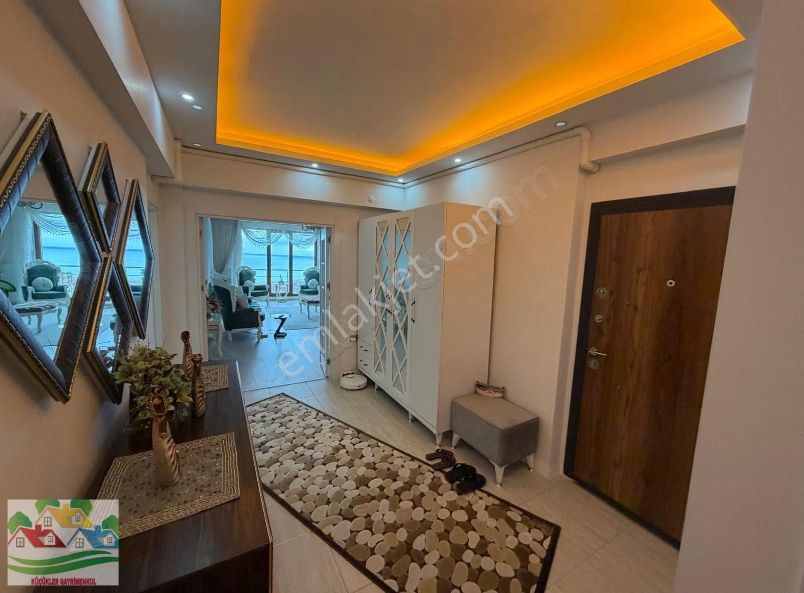 2 Nolu Beşirlide Muhteşem Manzaralı Daire - Görsel 6