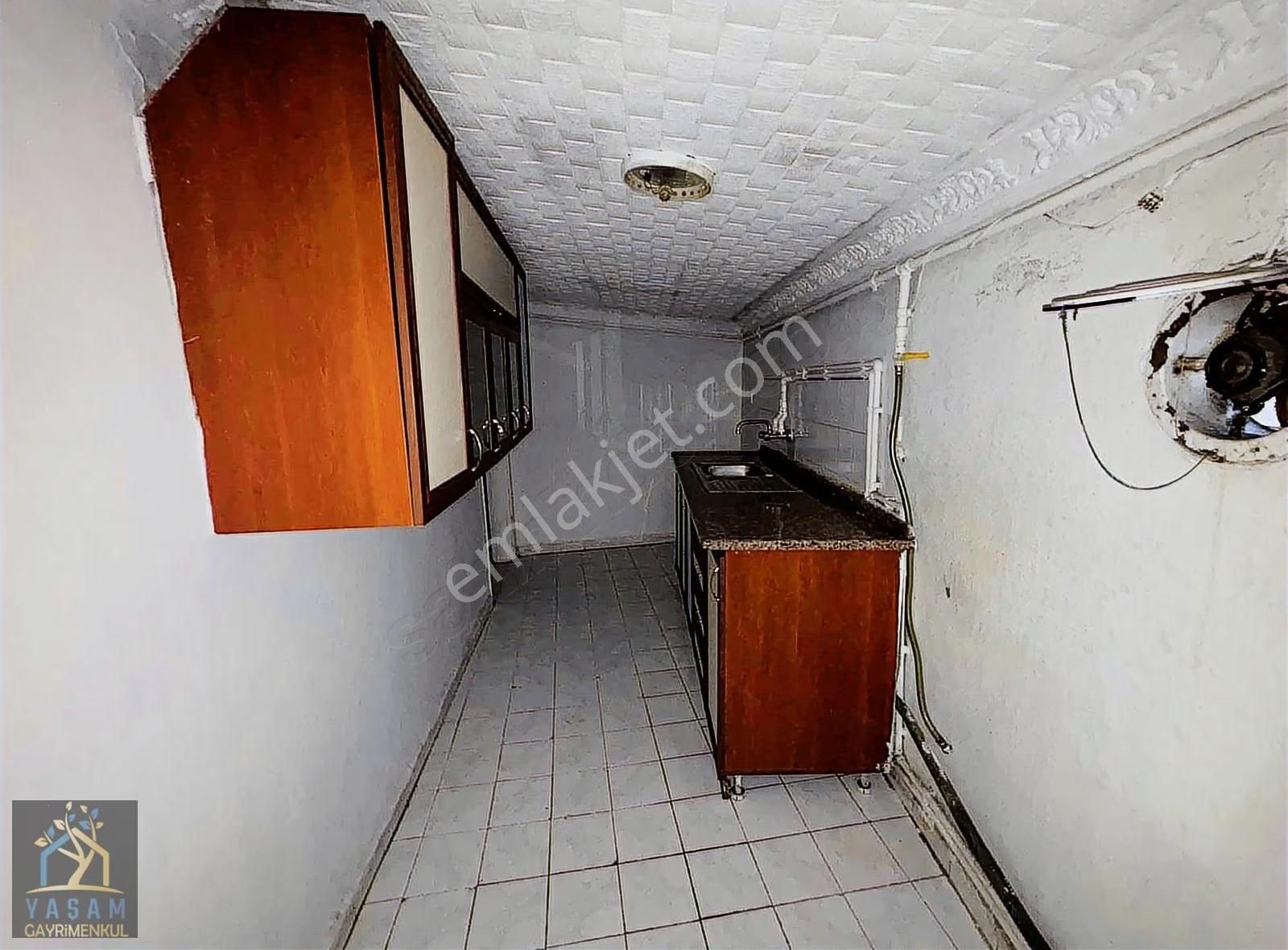 Yaşam'dan Ninehatun Mah Kiralık 2+1 Daire Metroya Yakın - Görsel 4