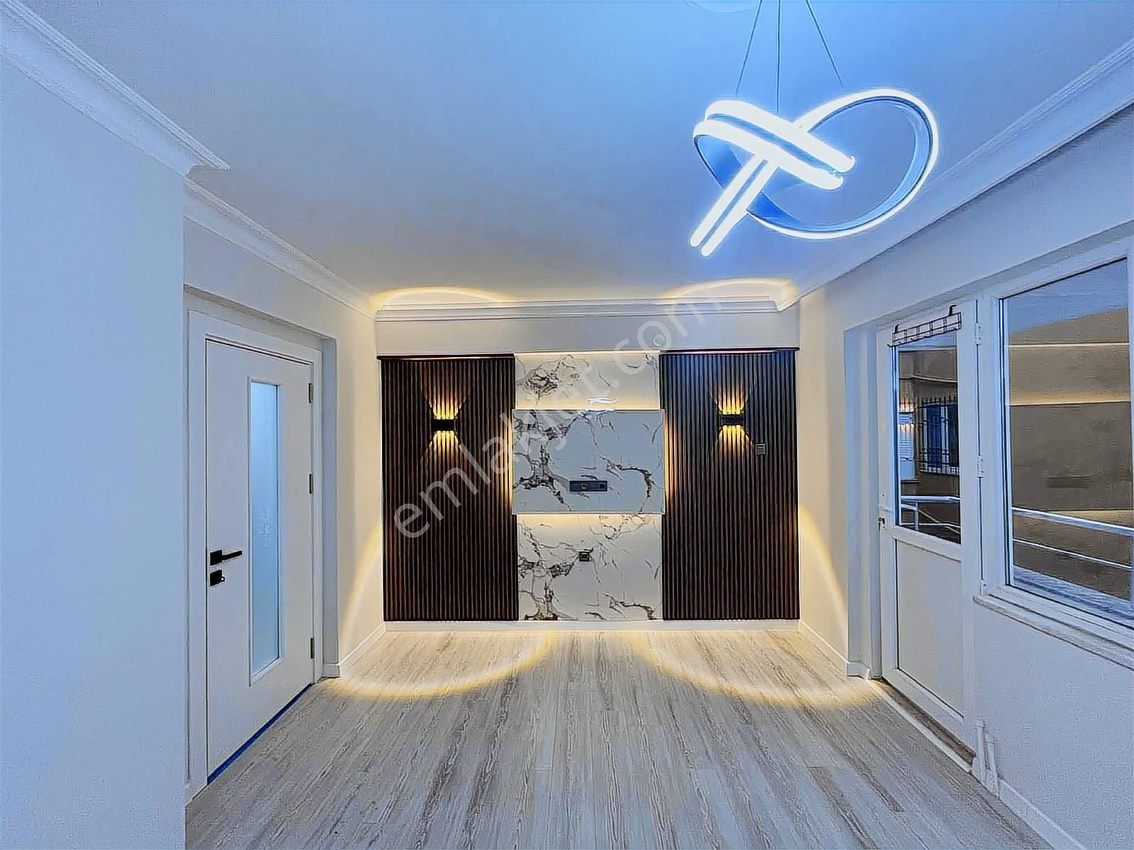 Gürsoy'dan Akçay Merkezde Denize 500m Arakat Masrafsız 2+1 - Görsel 27