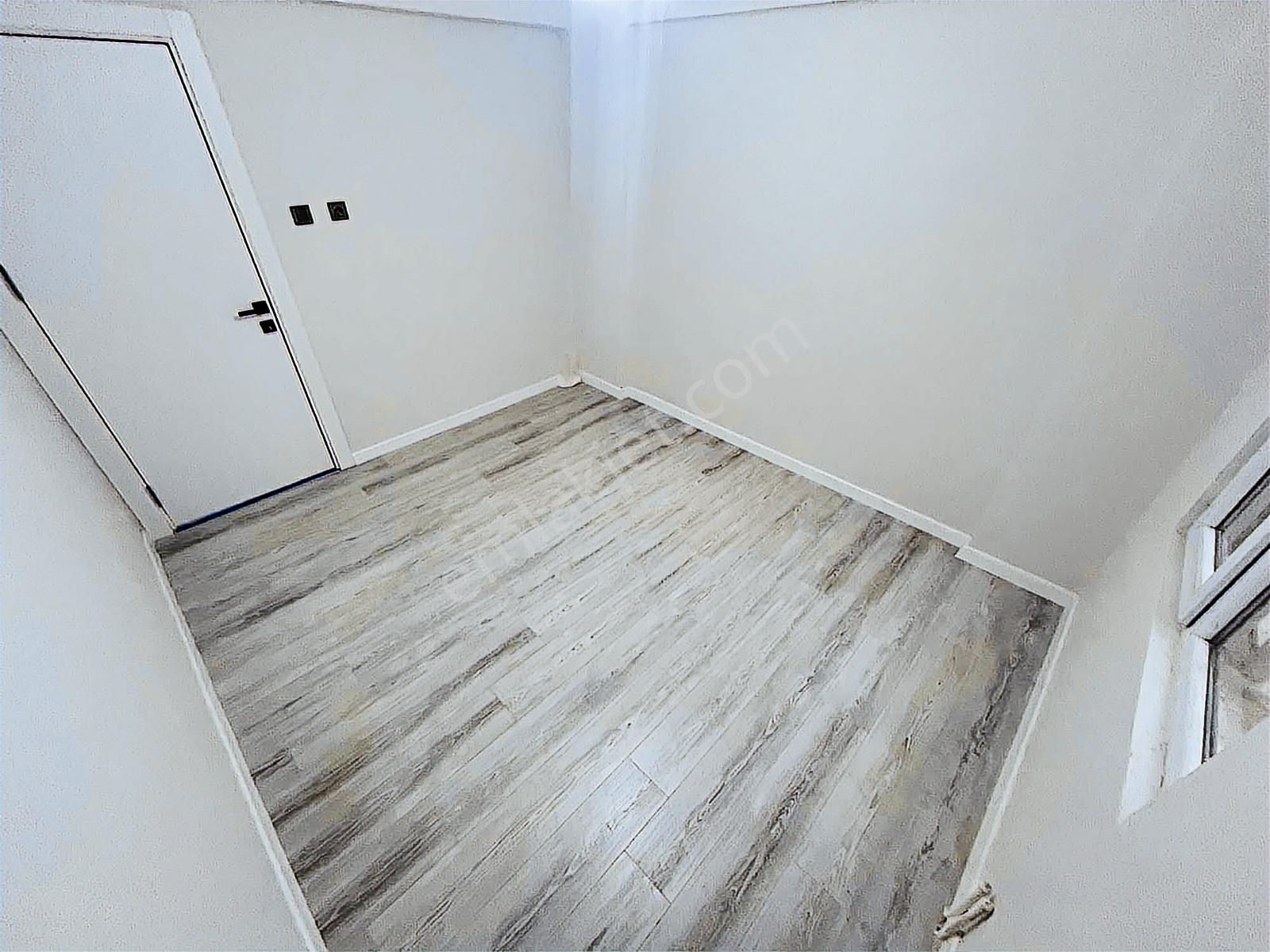 Gürsoy'dan Akçay Merkezde Denize 500m Arakat Masrafsız 2+1 - Görsel 21