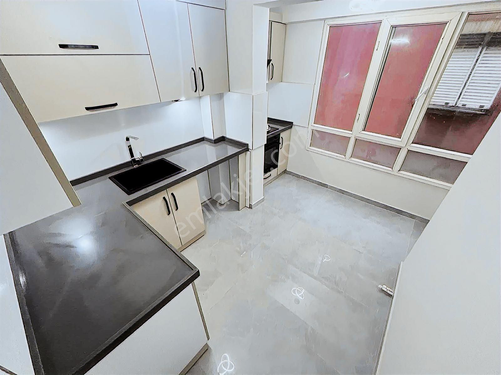 Gürsoy'dan Akçay Merkezde Denize 500m Arakat Masrafsız 2+1 - Görsel 15