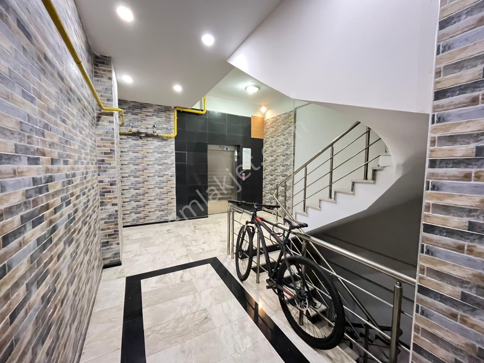 Arslanbeyden Tekirdağ Çorlu Mevkiinde Acil Satılık Daire Fırsatı!!!!! - Görsel 14
