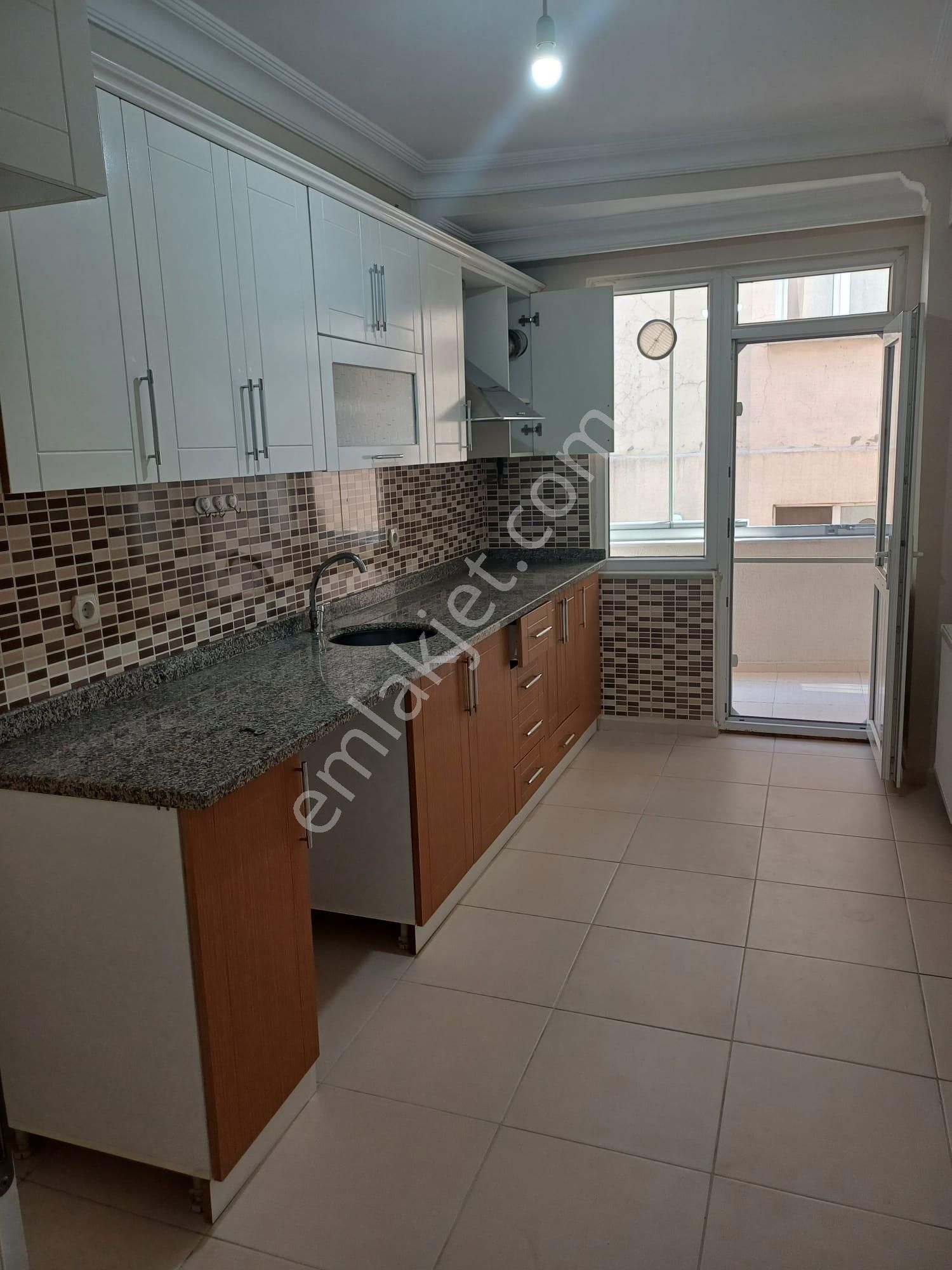 Saadetdere Mahallesinde Kiralık 2+1 Asansörlü Daire - Görsel 6