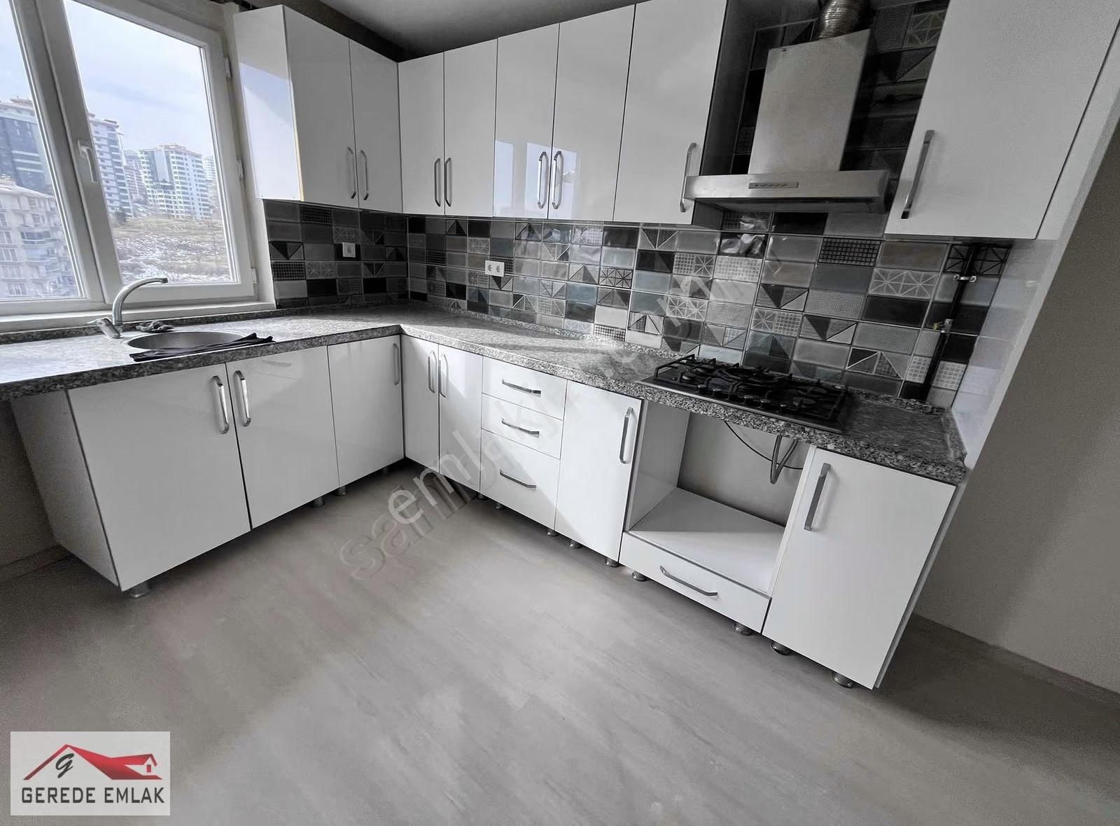 Gerede Emlaktan Yeni Binada Geniş Ferah 4+1 - Görsel 8