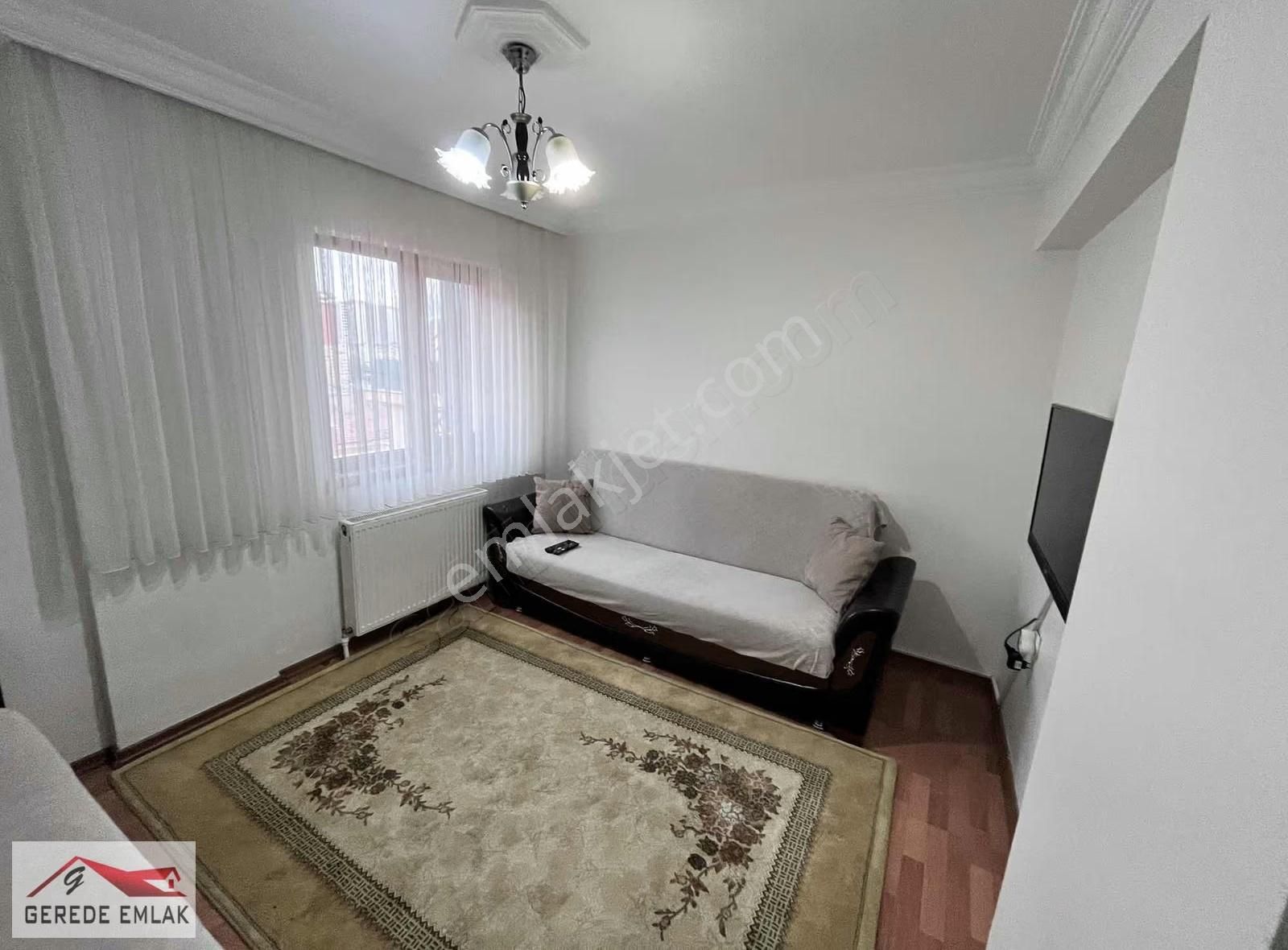 Ana Cadde Üzeri Katta Ful Yapılı Eşyalı Daire - Görsel 14