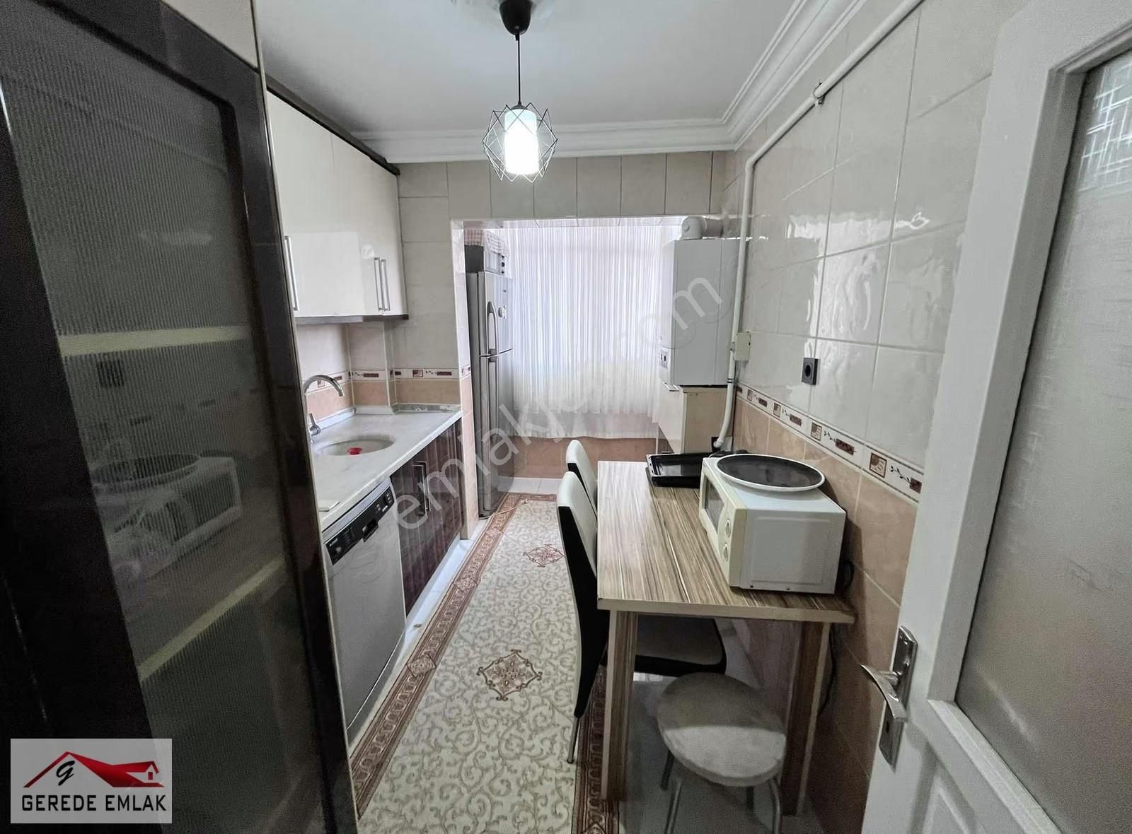 Ana Cadde Üzeri Katta Ful Yapılı Eşyalı Daire - Görsel 21