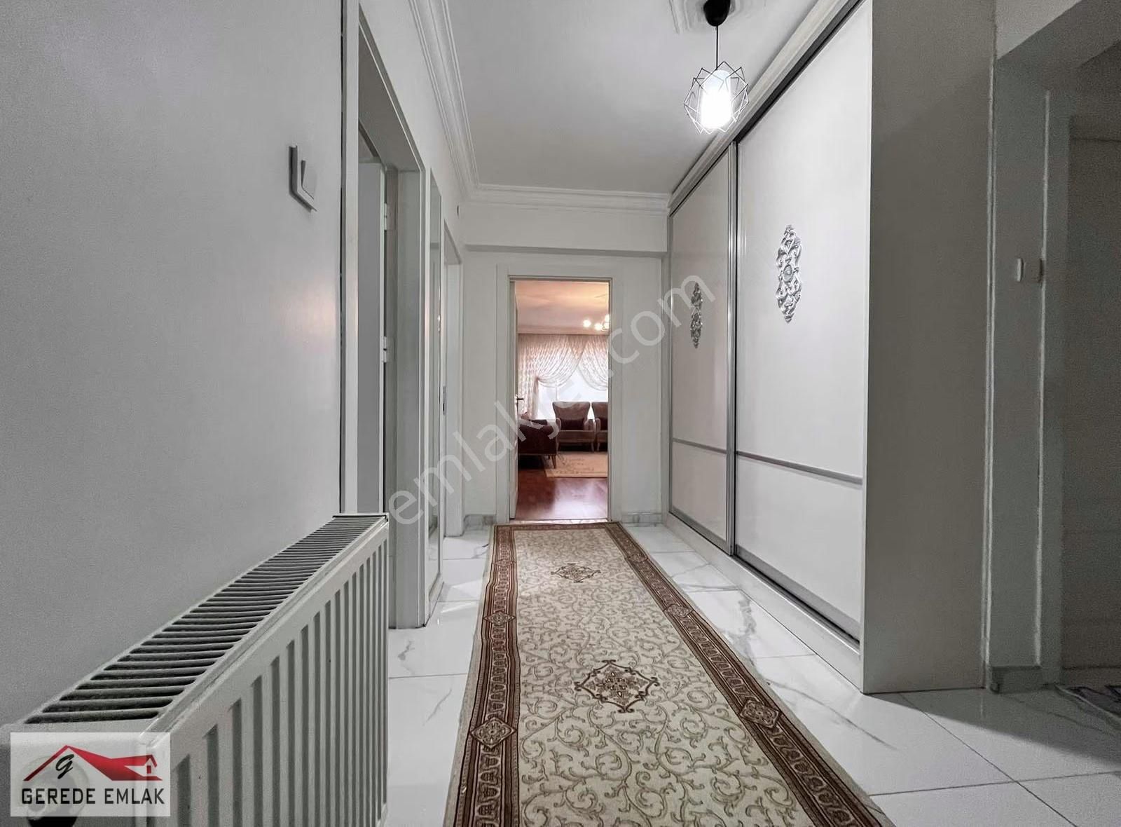 Ana Cadde Üzeri Katta Ful Yapılı Eşyalı Daire - Görsel 12