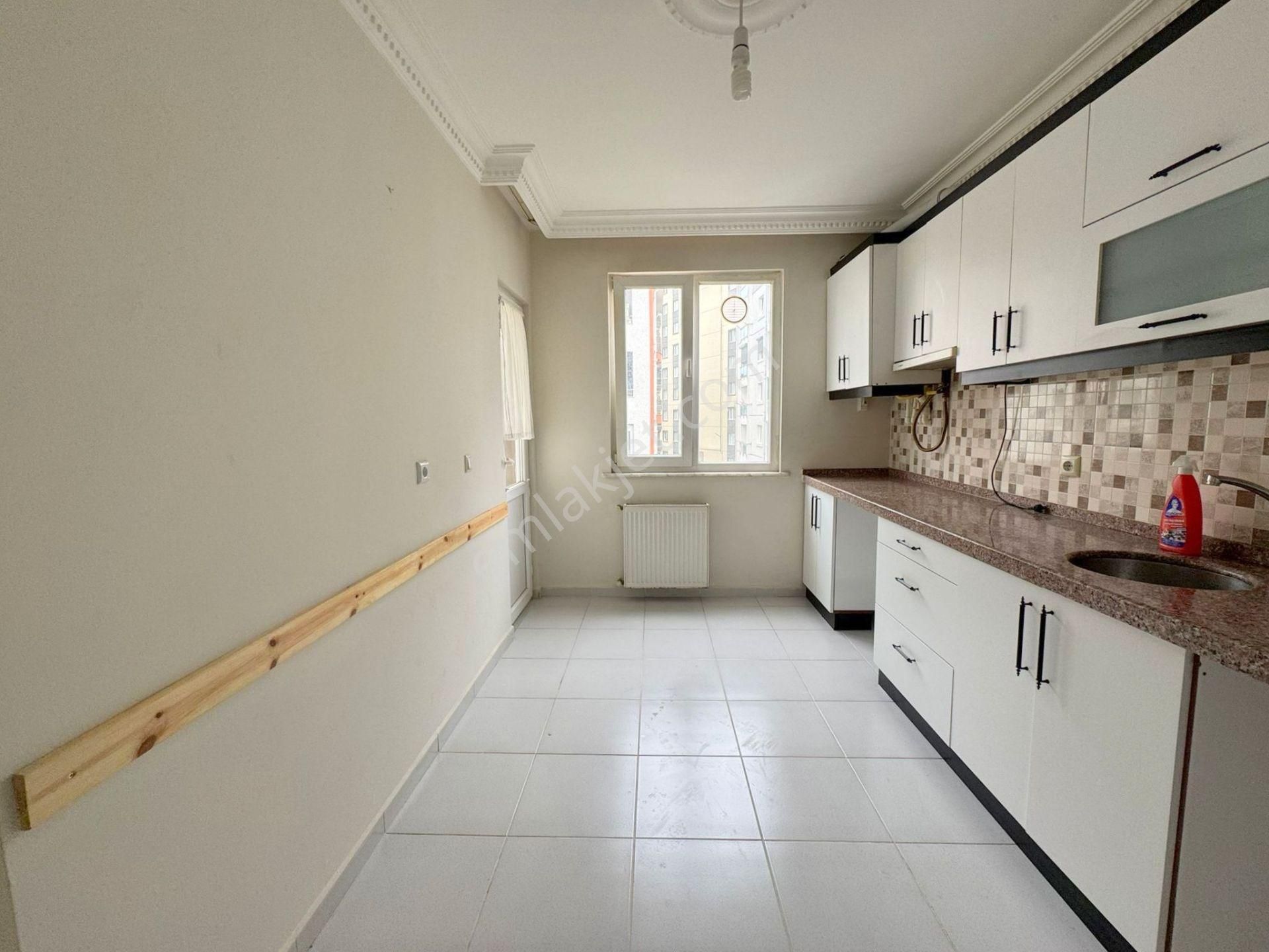 Mertcan'dan Metroya 9dk Ara Kat Balkonlu 2+1 Daire - Görsel 7