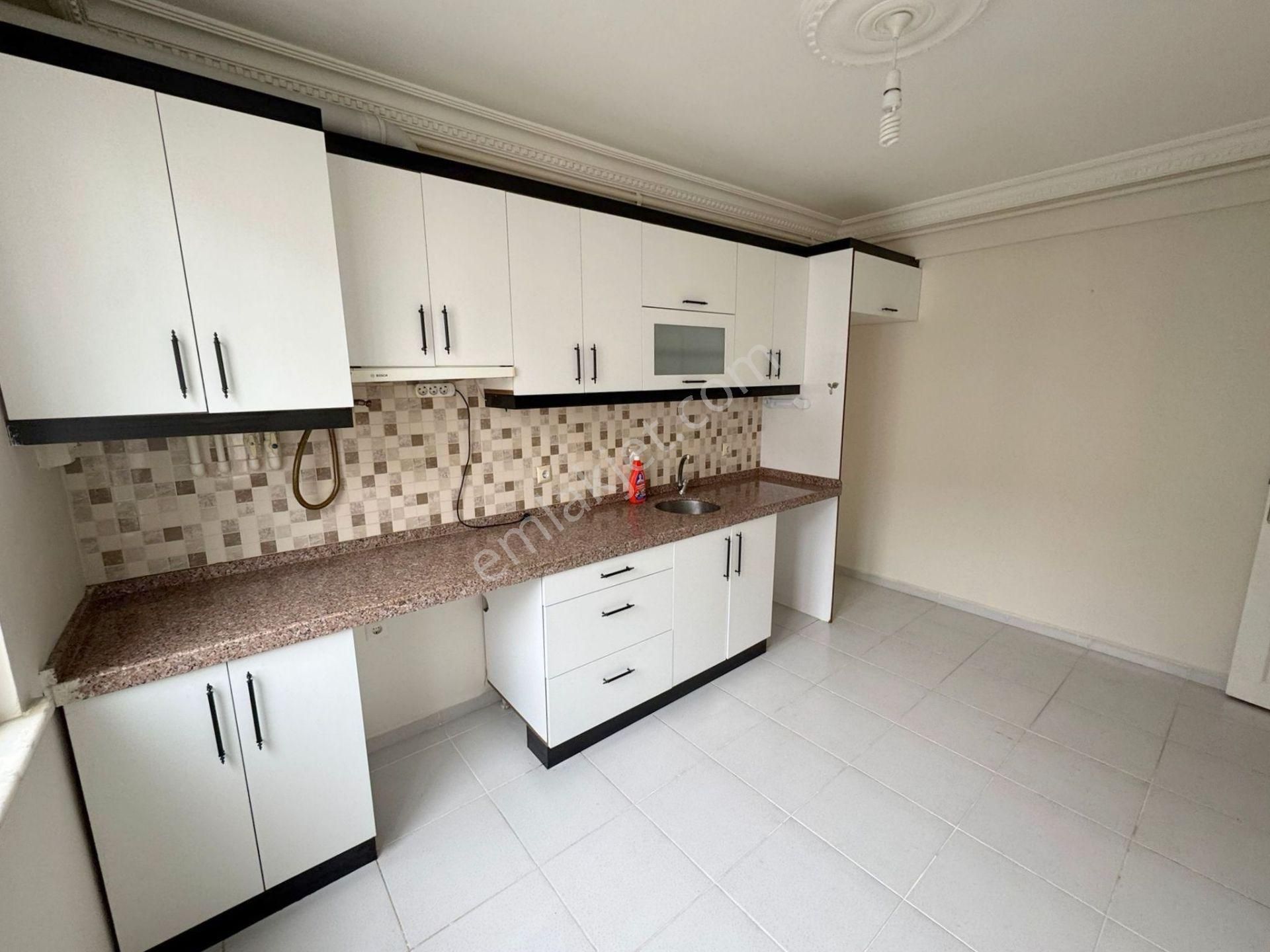 Mertcan'dan Metroya 9dk Ara Kat Balkonlu 2+1 Daire - Görsel 4