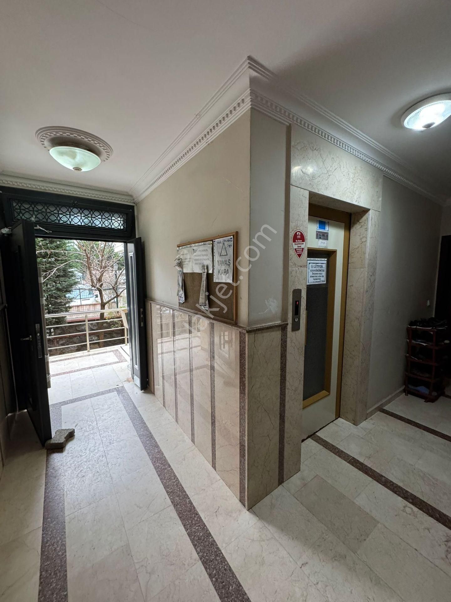 Mertcan'dan Metroya 9dk Ara Kat Balkonlu 2+1 Daire - Görsel 13