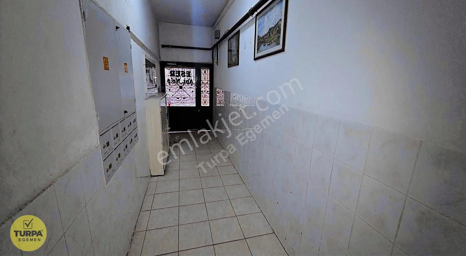 Karşıyaka Alaybey'de 3+1, 110m² Doğalgazlı Daire - Görsel 4