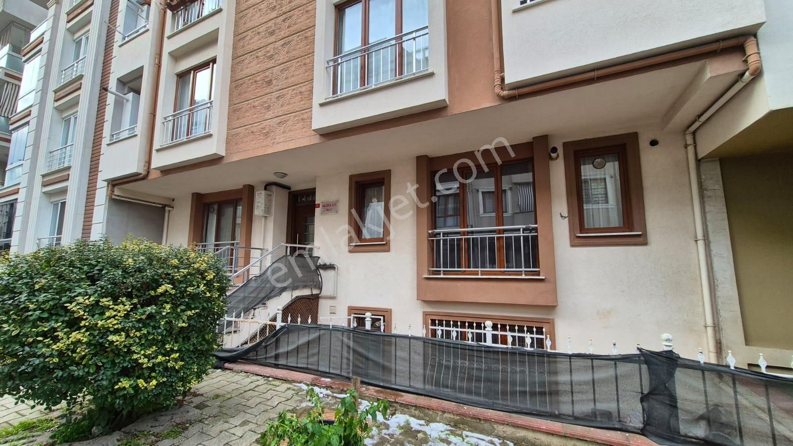 Çekmeköy Mimar Sinan Mah Satılık 2+1 Daire - Görsel 2