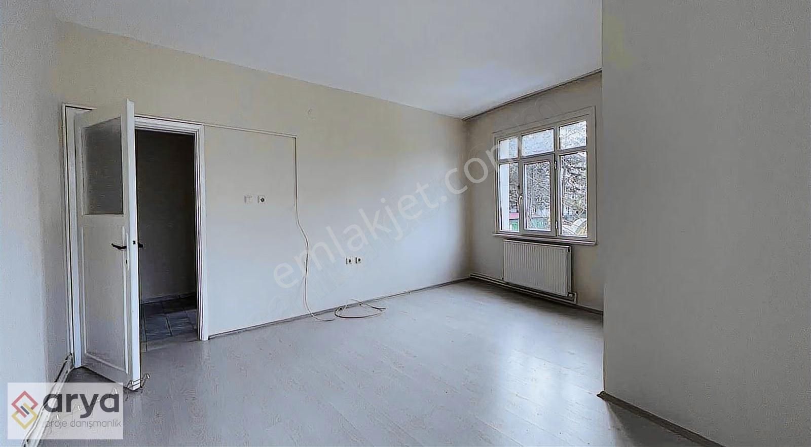 Pendik Çamçeşme'de Cadde Üzeri Kiralık 2+1 Daire - Görsel 33