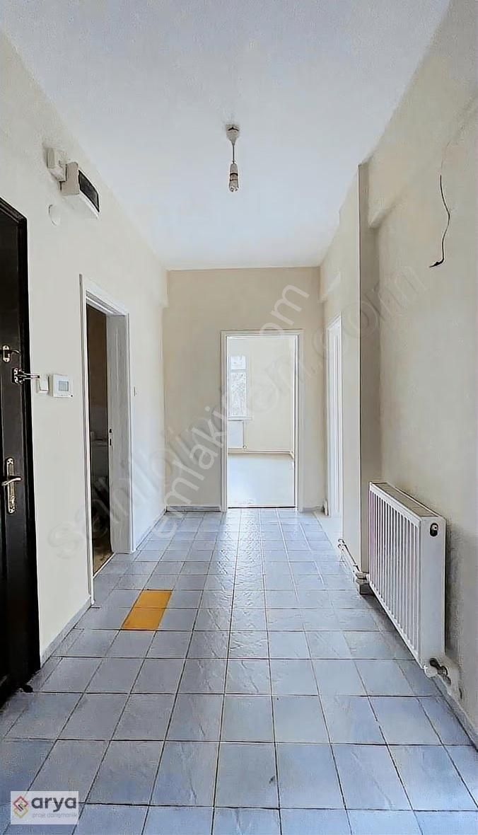 Pendik Çamçeşme'de Cadde Üzeri Kiralık 2+1 Daire - Görsel 34