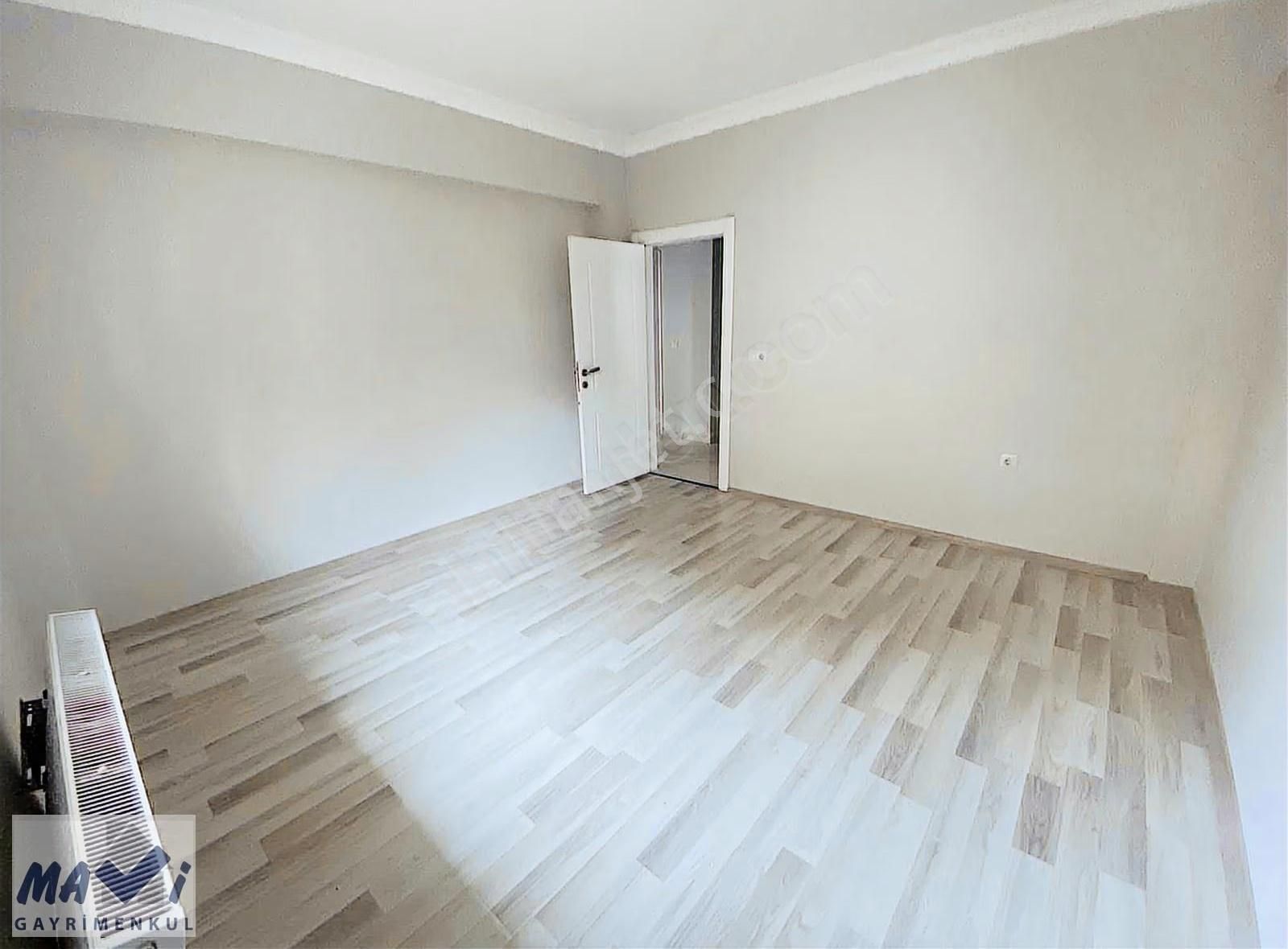 Mavi'den Serdivan Arabacıalanı'nda Site İçi Geniş Balkonlu 2+1 - Görsel 5