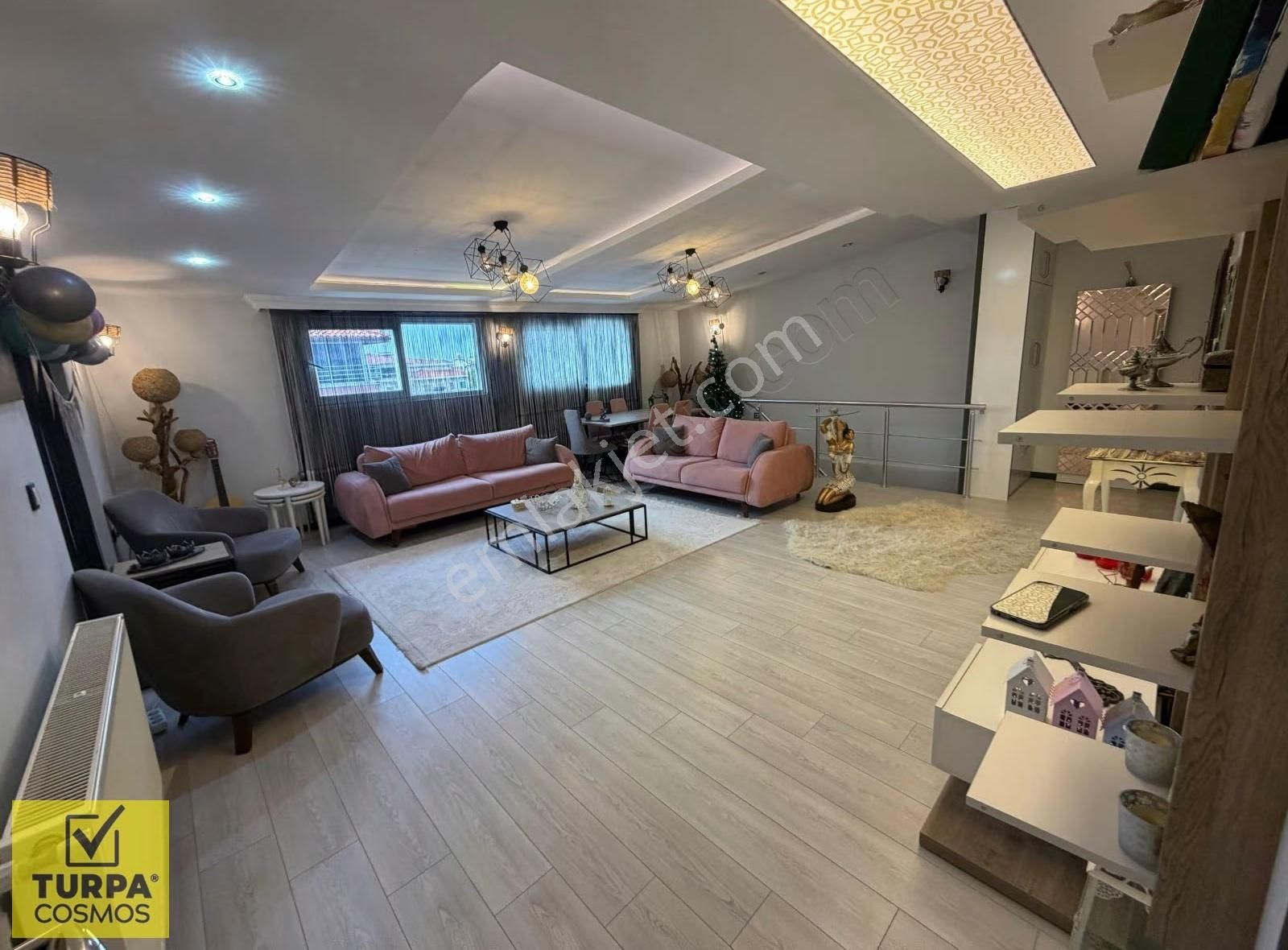 Akkonak Mahallesinde Şehir Manzaralı Lüks Satılık Daire - Görsel 25