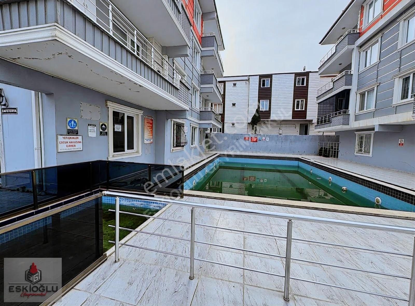 Denize Yakın Havuzlu Sitede Arakat 2+1 Daire - Görsel 10