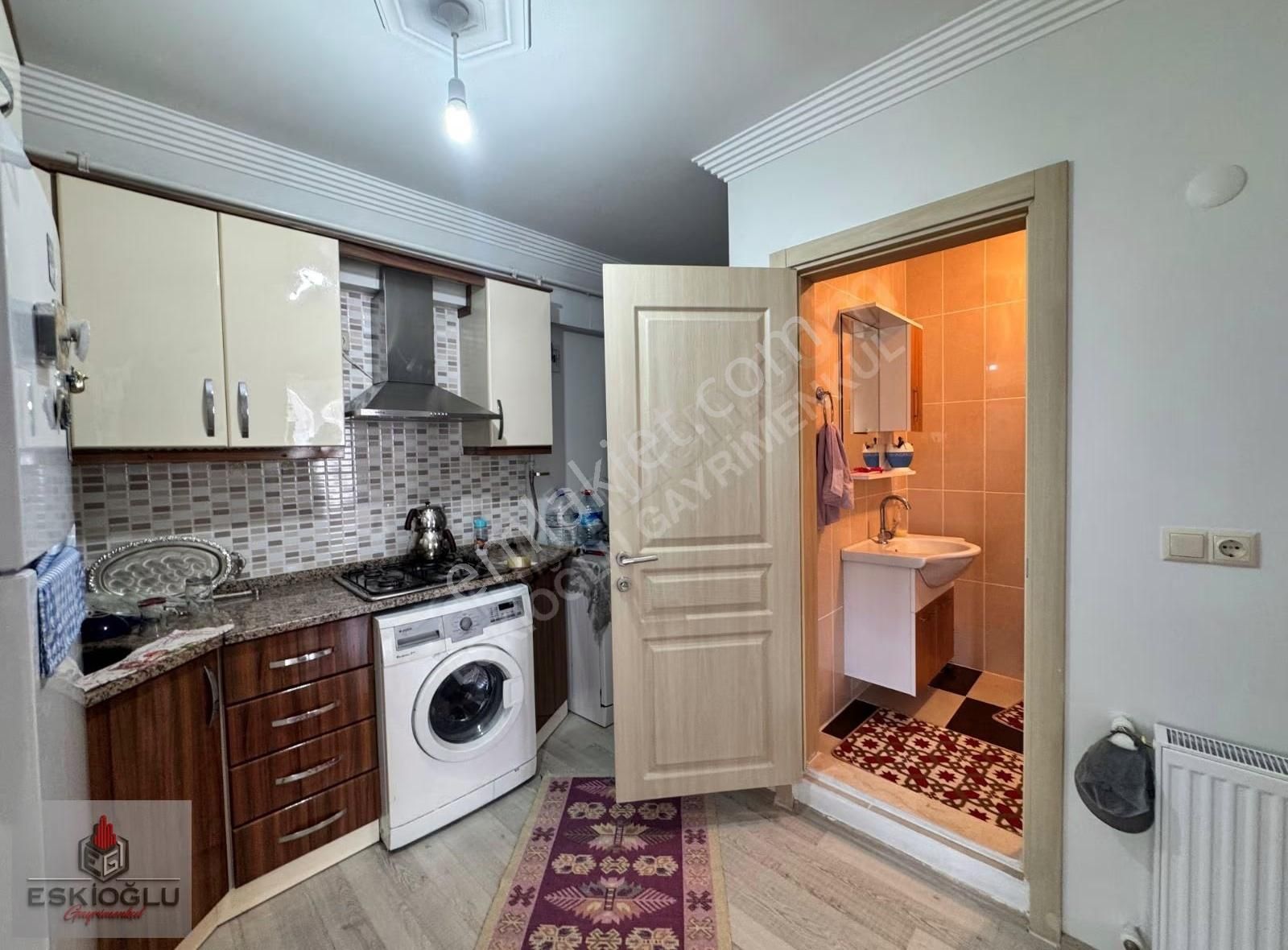 Denize Yakın Havuzlu Sitede Arakat 2+1 Daire - Görsel 5