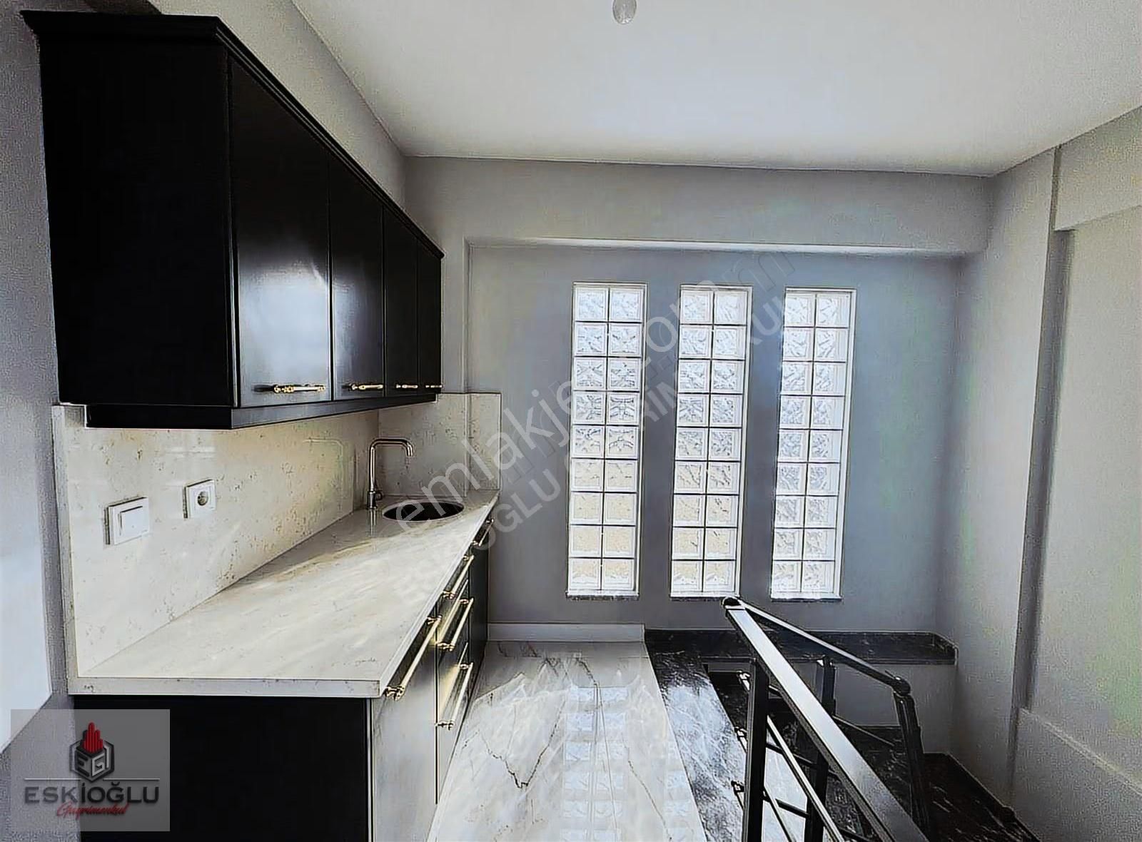 Eskioğlu'ndan Denize Yakın 4+1 Havuzlu Villa - Görsel 7