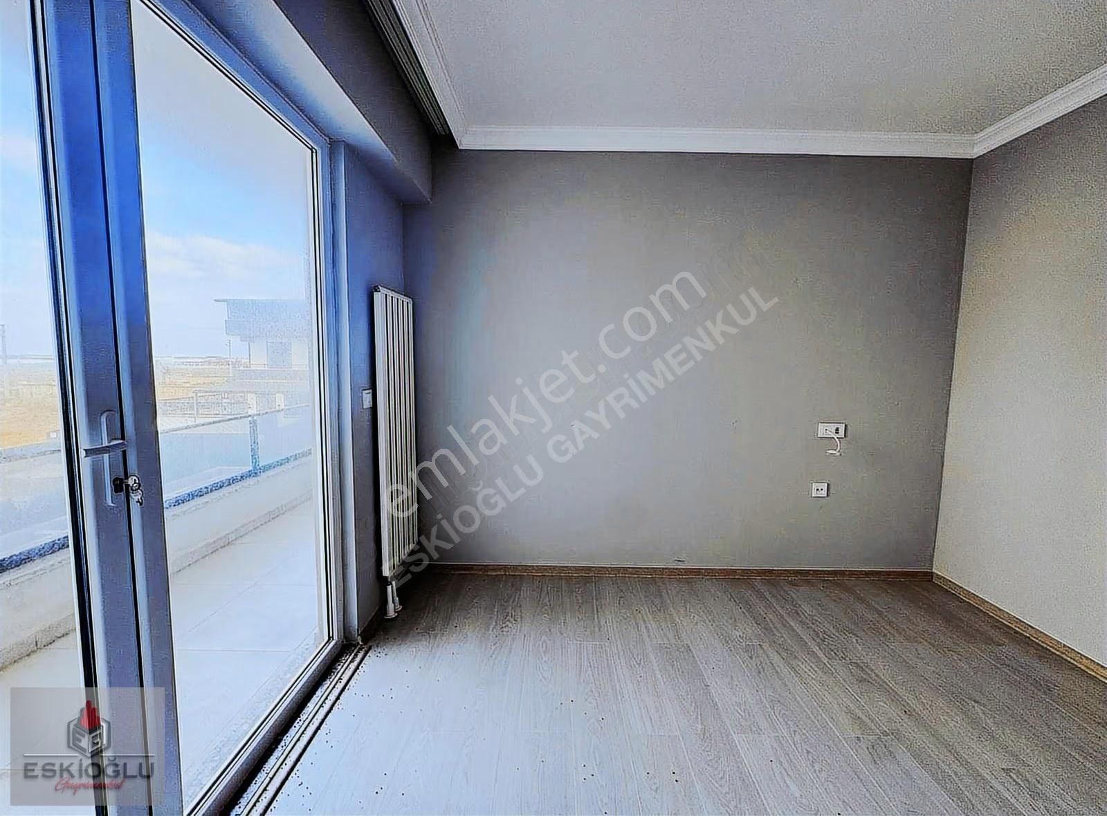 Eskioğlu'ndan Denize Yakın 4+1 Havuzlu Villa - Görsel 25