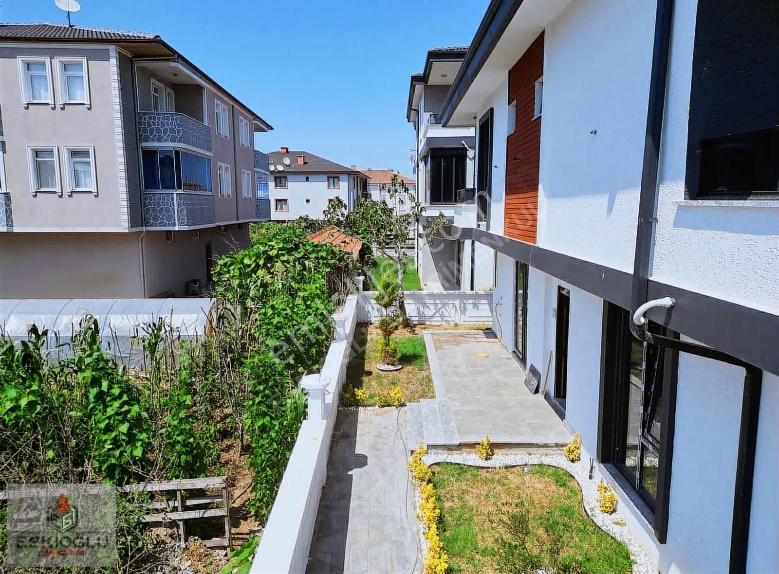 Çarşı Merkezde Stadyum Ve Pazara Yakın 4+1 - Görsel 11