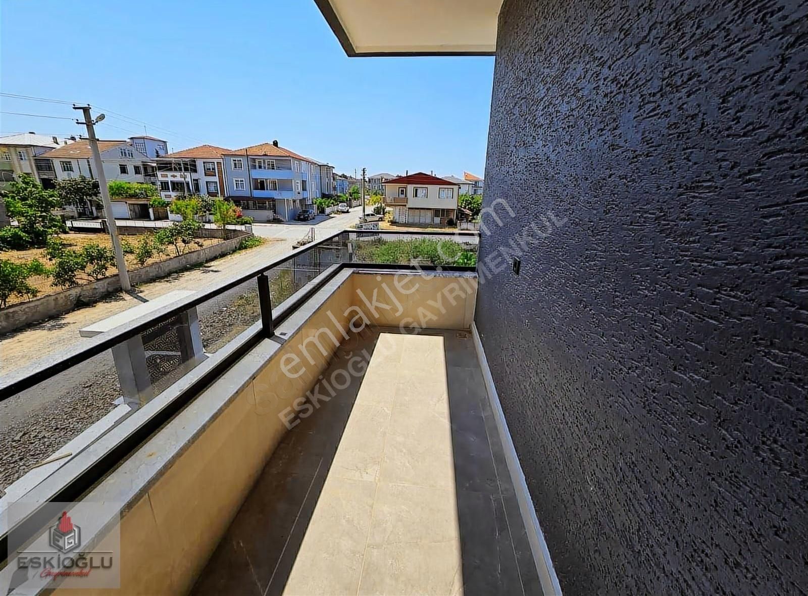 Çarşı Merkezde Stadyum Ve Pazara Yakın 4+1 - Görsel 8