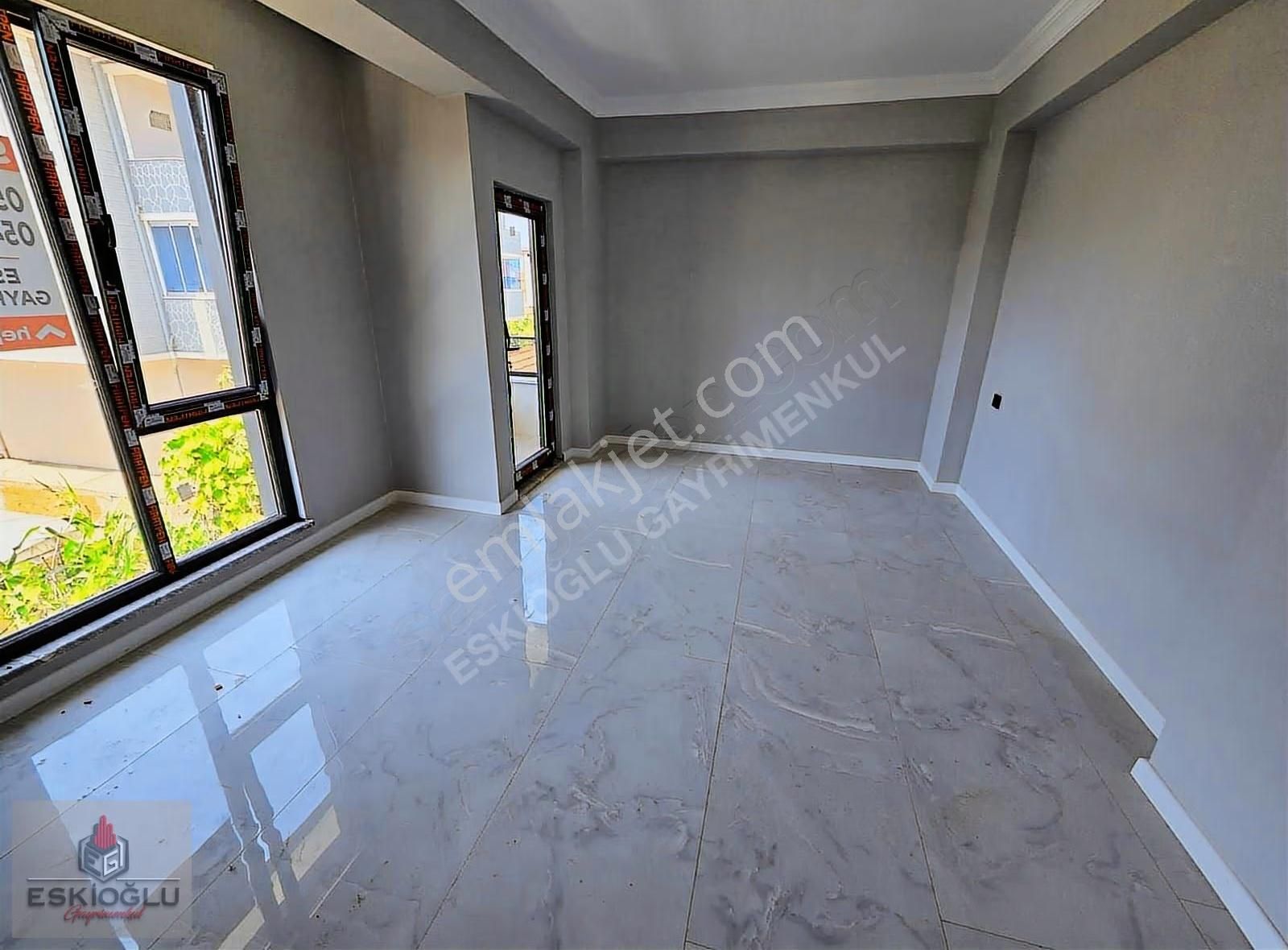 Çarşı Merkezde Stadyum Ve Pazara Yakın 4+1 - Görsel 15