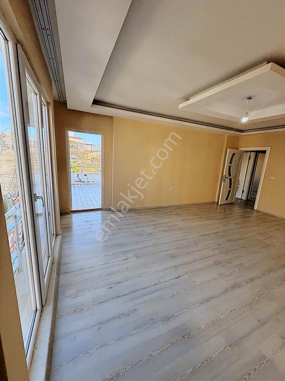 Baruthane Merkezde Geniş Ferah 3+1 Satılık Daire - Görsel 3