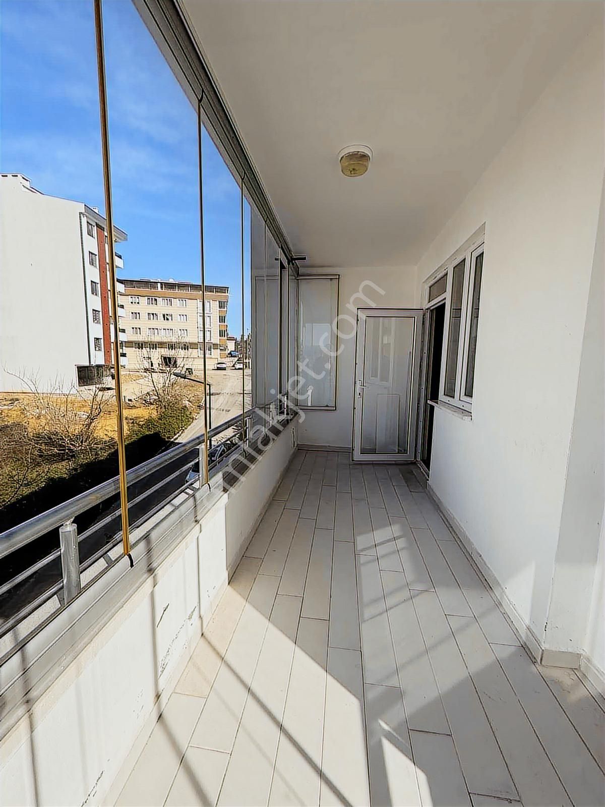 Baruthane Merkezde Geniş Ferah 3+1 Satılık Daire - Görsel 5