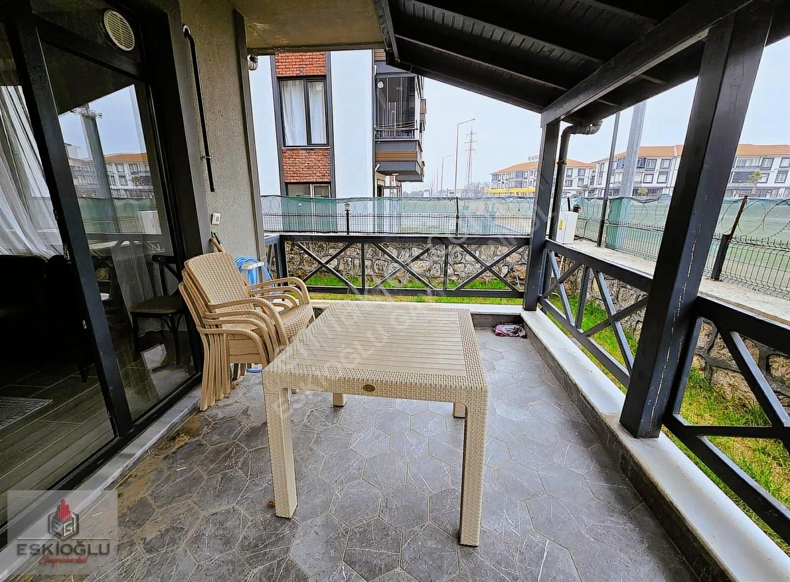 Eskioğlu'ndan Site İçinde Villa Tadında Balkonu Olan 2+1 Daire - Görsel 9