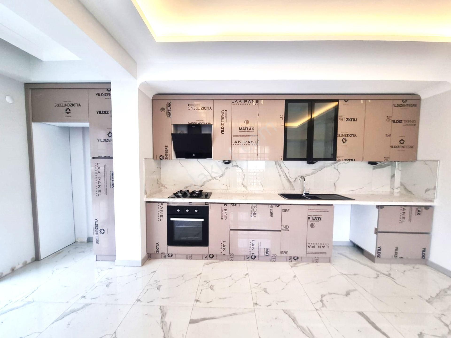 Aygül'den Akçay Güre Arası Sıfır Müstakil Tadında Bahçe Kullanımlı Yerden Isıtmalı 1+1 Satılık Daire - Görsel 6