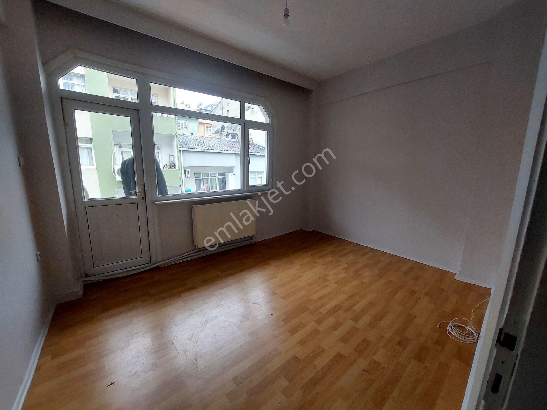Gaziosmanpaşa Feyziçakmak Mah Kiralık Daıre 2.ci Kat 2+1 100m2 - Görsel 6