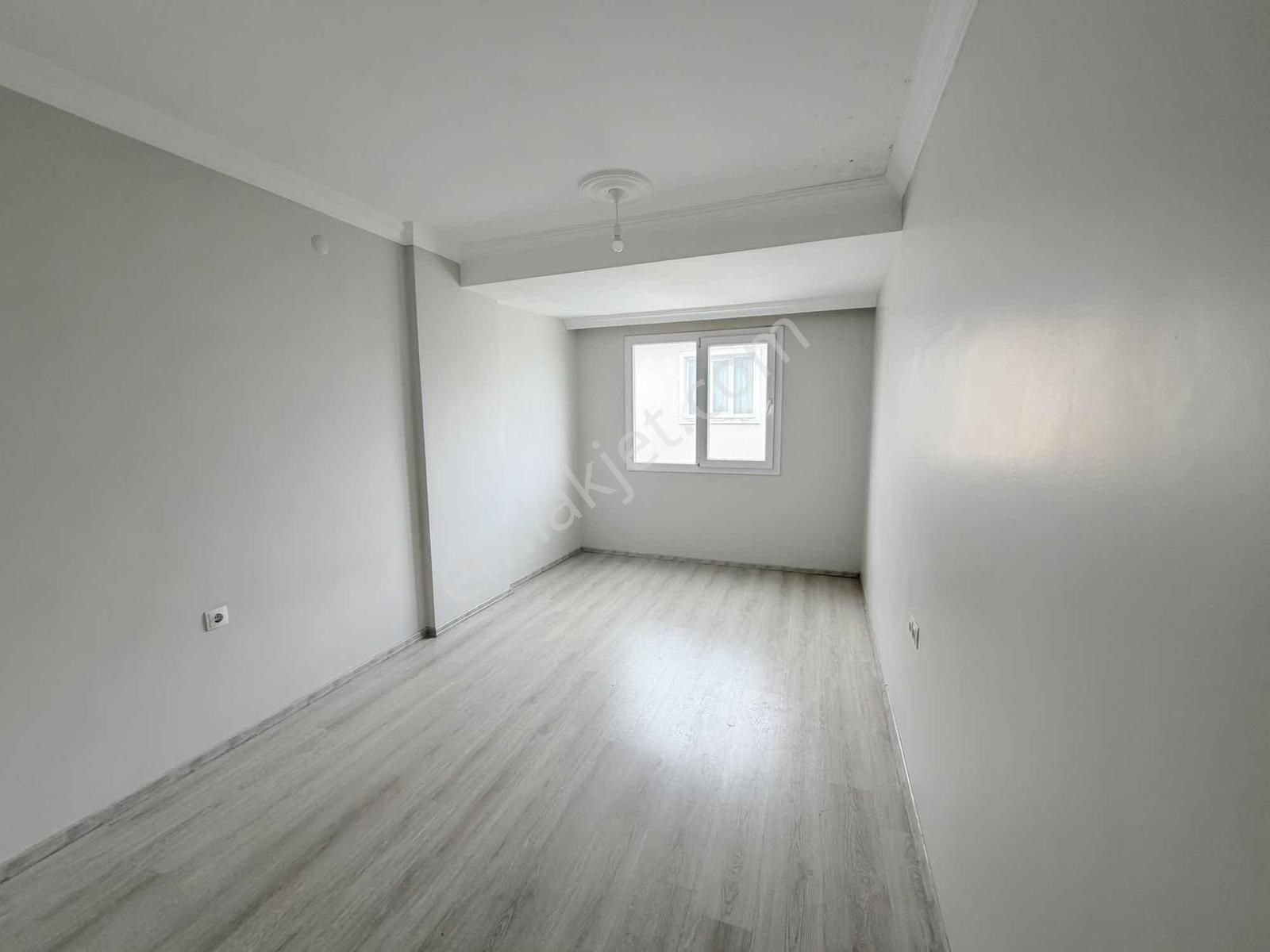 *acil* İncirliova Zafer Mah. 3+1 125 M2 Asansörlü 4 Yıllık Daire - Görsel 8