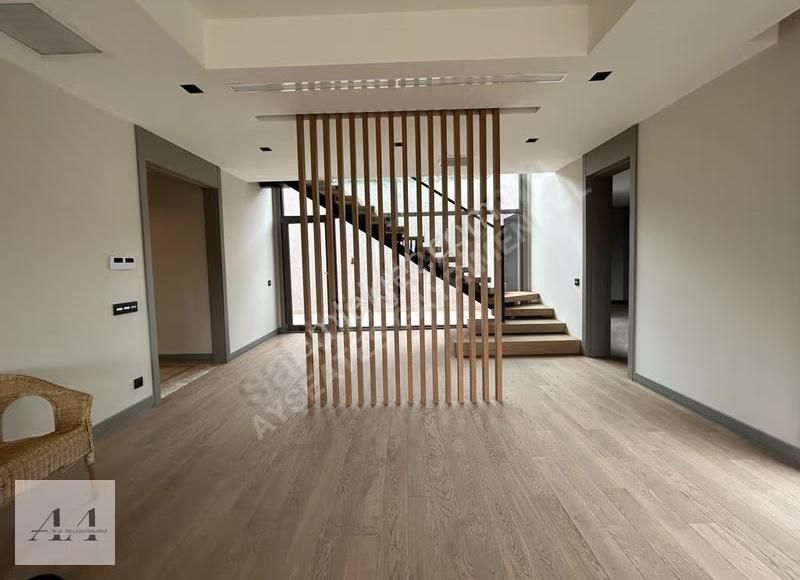 Büyükçekmece Yeşilyaka Su Etabında Satılık 4+1 Dubleks Villa - Görsel 28