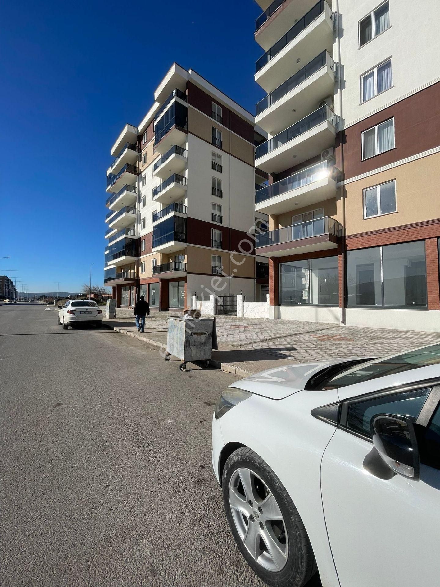 Sahibinden Tekzen Bölgesinde Temelcity6 St 1+1 Kiralık Daire - Görsel 2