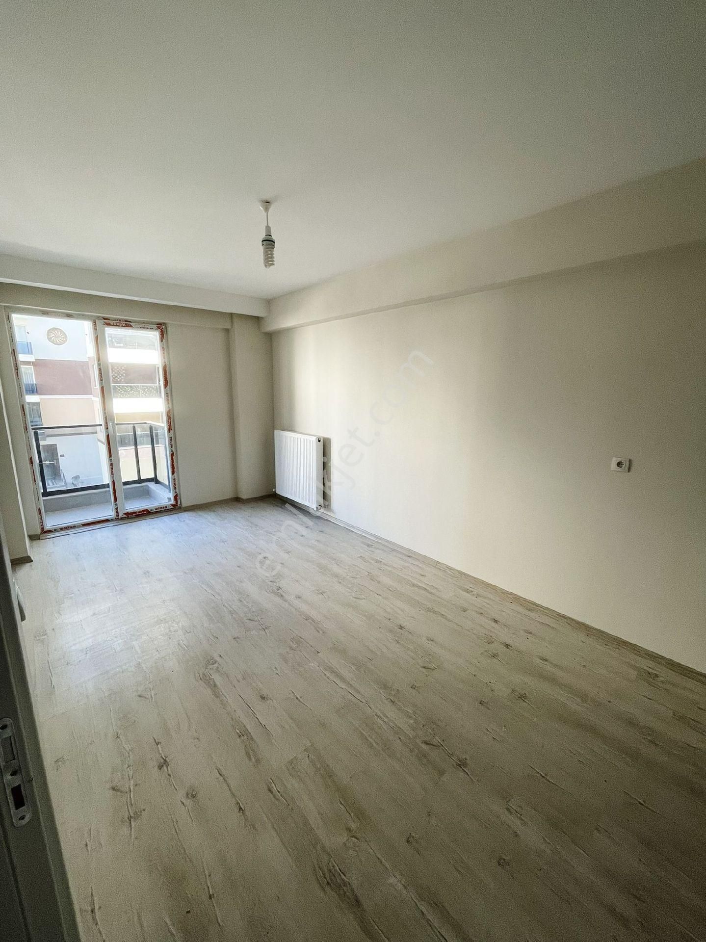 Sahibinden Tekzen Bölgesinde Temelcity6 St 1+1 Kiralık Daire - Görsel 11