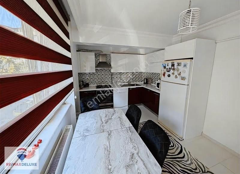 İzmit Bağçeşmede Geniş Teraslı Eğimsiz Satılık 4+1 Çatı Dubleks - Görsel 2