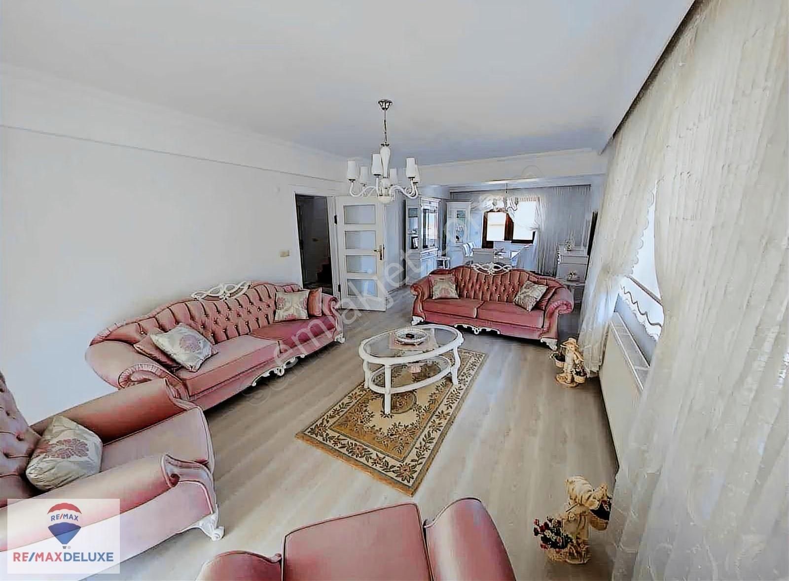 İzmit Bağçeşmede Geniş Teraslı Eğimsiz Satılık 4+1 Çatı Dubleks - Görsel 24