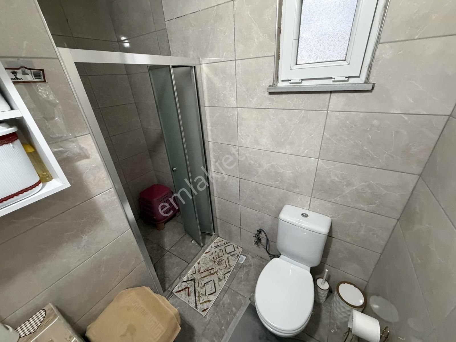 Caddeye Yakın Habibler Mh. 2+1 80m2 2.yıllık 1.katta Gibi Giriş - Görsel 20